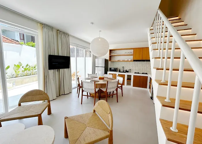 Aka Cemagi Townhouse *