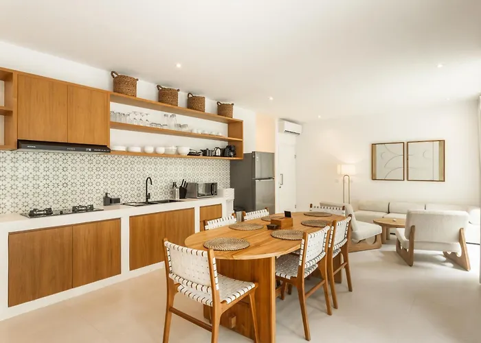 Aka Cemagi Townhouse *