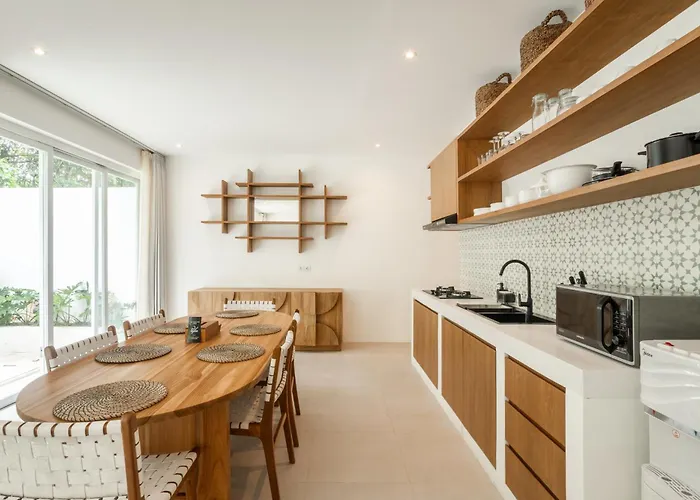 Aka Cemagi Townhouse Munggu